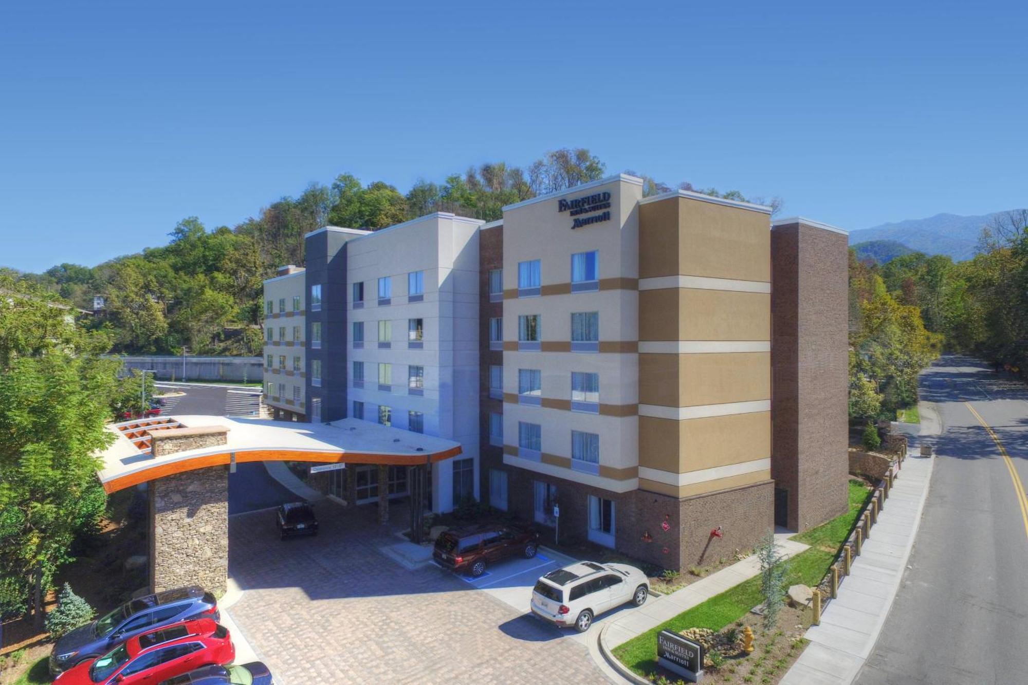 Fairfield Inn & Suites By Marriott Gatlinburg Downtown Extérieur photo