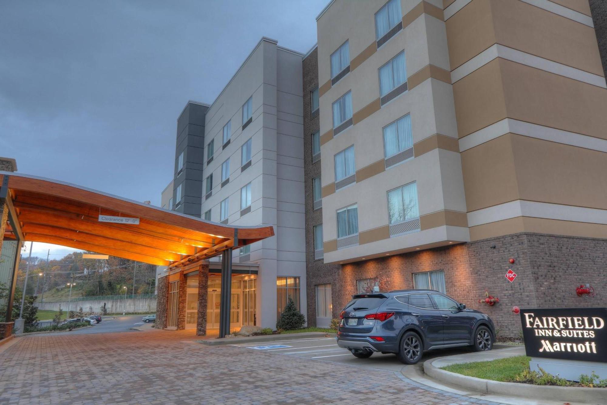 Fairfield Inn & Suites By Marriott Gatlinburg Downtown Extérieur photo